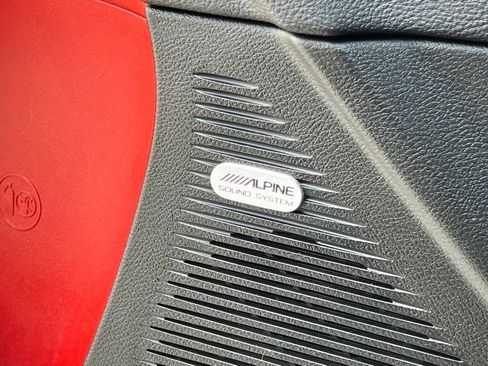 Used 2016 Dodge Challenger R/T Scat Pack w/ Leather Interior Group RWD image 28
