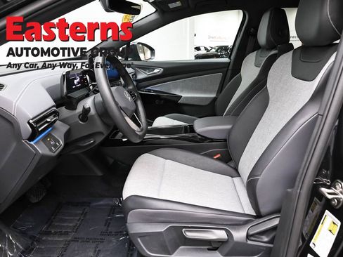 Used 2024 Volkswagen ID.4 2WD image 14