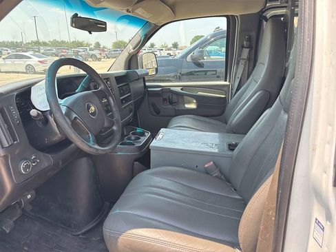 Used 2012 Chevrolet Express 2500 w/ Cold Climate Package image 6