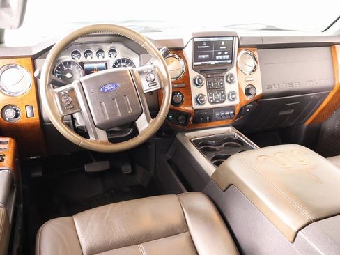 Used 2016 Ford F350 King Ranch image 2