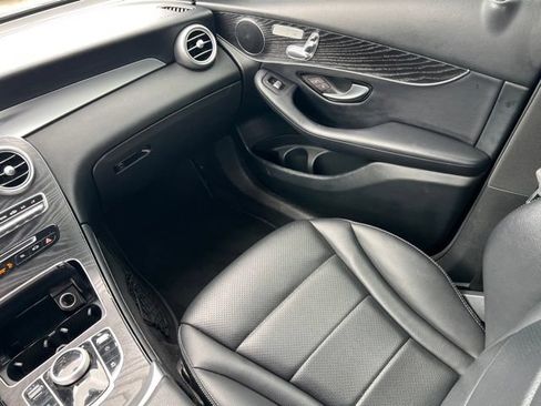 Used 2018 Mercedes-Benz GLC 300 4MATIC image 13
