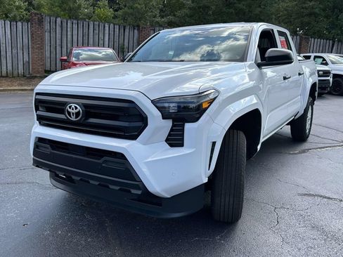 New 2026 Toyota Tacoma SR w/ SR Upgrade Package RWD image 7