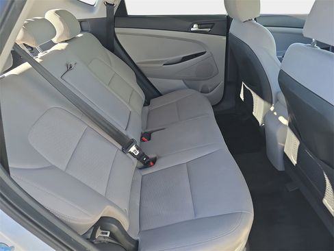 Used 2019 Hyundai Tucson Value image 13