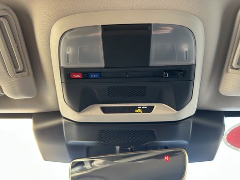 Used 2024 Subaru Crosstrek 2.0i Premium w/ Popular Package #4 image 31