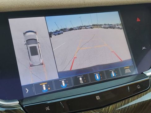 Used 2020 Cadillac XT6 Sport w/ Platinum Package AWD/4WD image 30