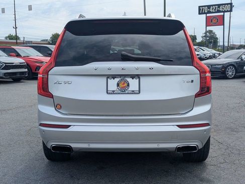 Used 2016 Volvo XC90 T6 Momentum w/ Momentum Plus Package AWD/4WD image 6