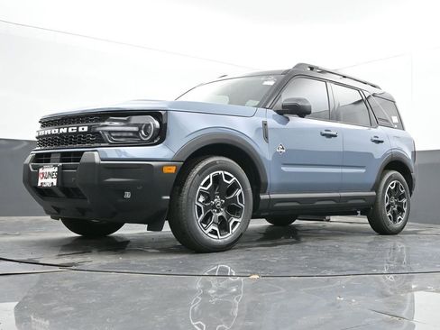 New 2025 Ford Bronco Sport Outer Banks w/ Outer Banks Tech Package+ AWD/4WD image 40