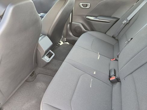 New 2026 Kia K4 FWD image 19