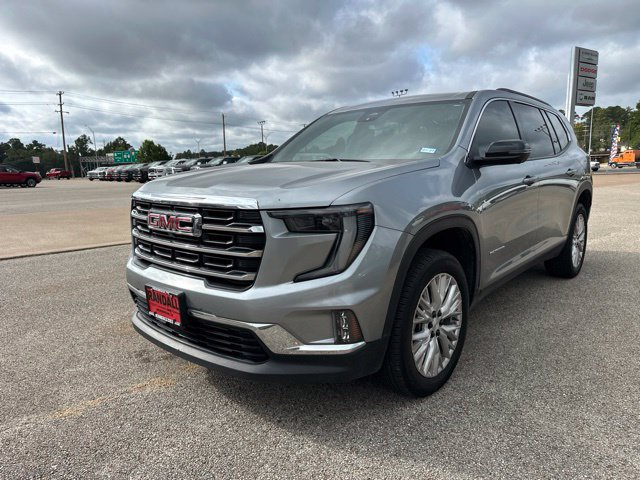 Used 2025 GMC Acadia Elevation w/ Elevation Premium Package FWD image 2