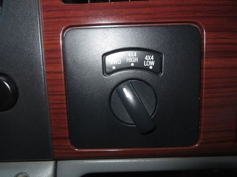 Used 2007 Ford F350 Lariat image 20