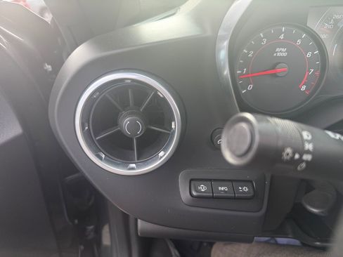 Used 2018 Chevrolet Camaro LT image 18