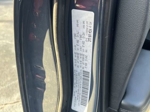 Certified 2018 Dodge Durango SXT w/ 3rd Row Seating Group image 38