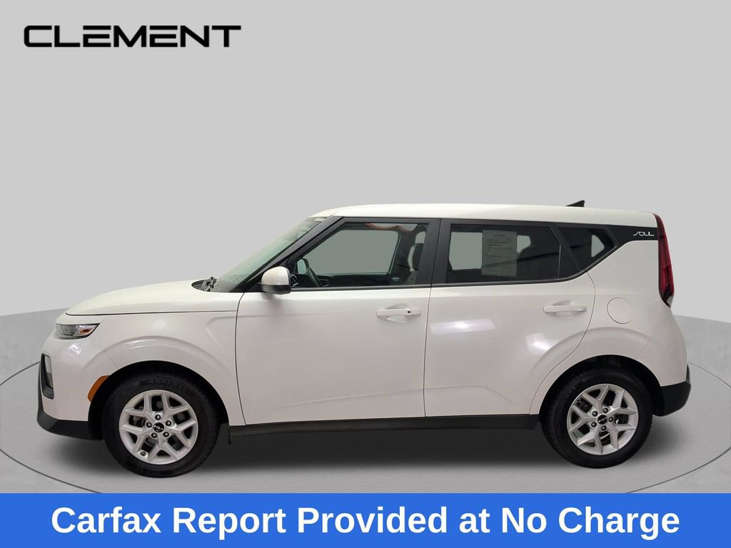 Used 2022 Kia Soul S FWD image 2