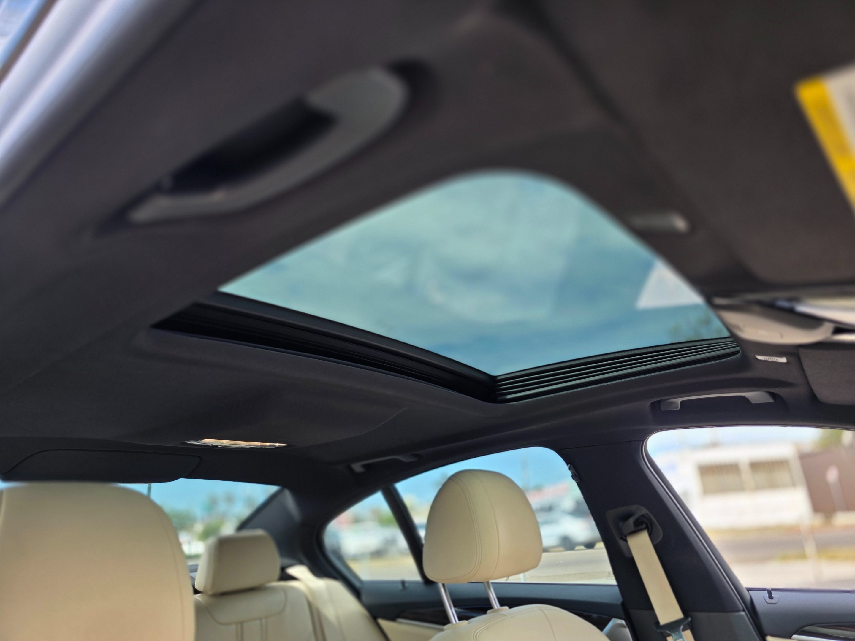 Used 2019 BMW 540i w/ Convenience Package RWD image 14