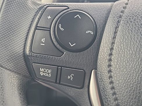 Used 2017 Toyota RAV4 LE w/ All Weather Liner Package FWD image 19
