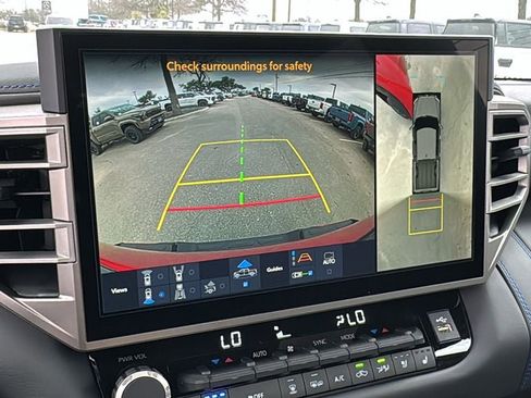 New 2026 Toyota Tundra Platinum image 33