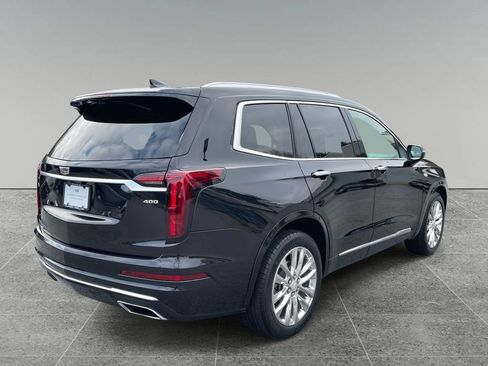 Used 2021 Cadillac XT6 Premium Luxury image 5