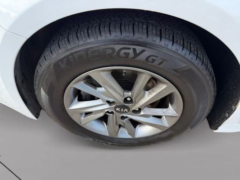 Used 2019 Kia Optima LX FWD image 9