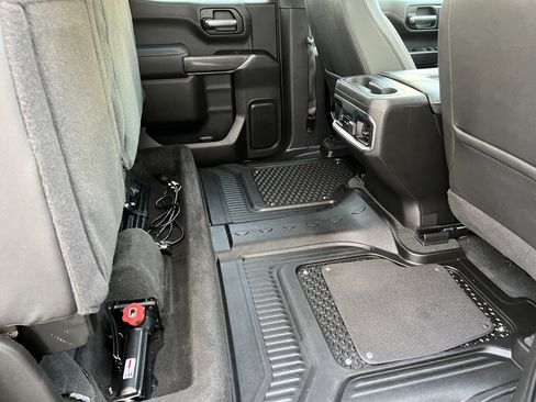 Used 2021 GMC Sierra 1500 AT4 image 18