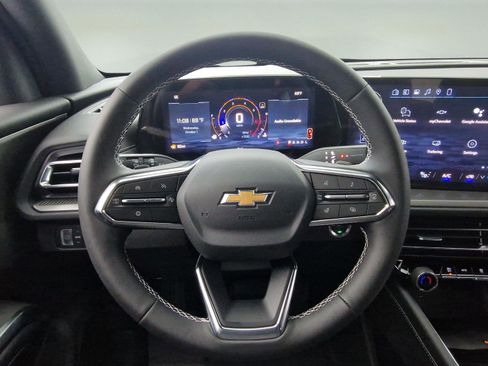 New 2026 Chevrolet Traverse LT w/ Driver Confidence Package image 10