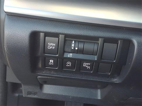 Used 2022 Subaru Crosstrek 2.5i Limited image 21