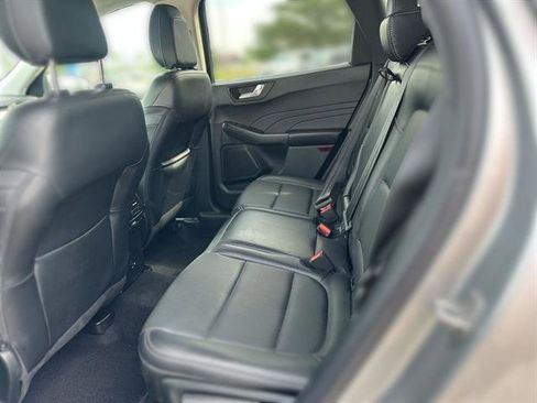 Used 2022 Ford Escape SEL image 47
