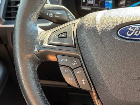 Used 2022 Ford Edge SEL w/ Convenience Package AWD/4WD image 25