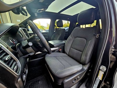 Used 2019 RAM 1500 Big Horn AWD/4WD image 36