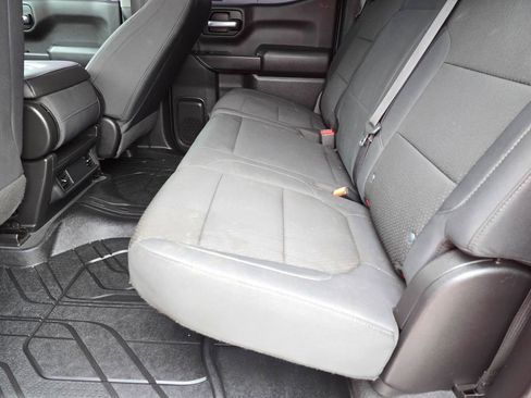 Used 2019 Chevrolet Silverado 1500 Custom w/ Custom Value Package AWD/4WD image 13