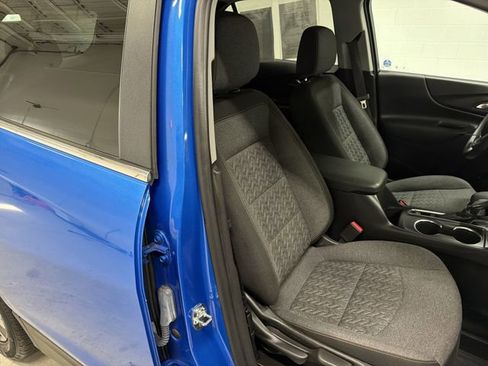 Certified 2024 Chevrolet Equinox LT w/ LPO, Floor Liner Package image 18