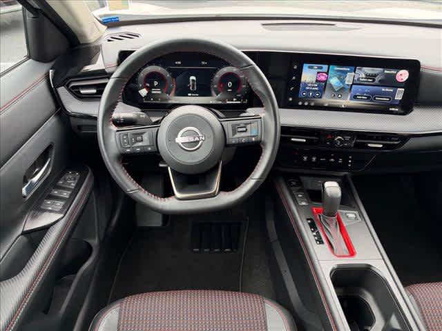 Used 2026 Nissan Kicks SR FWD image 12
