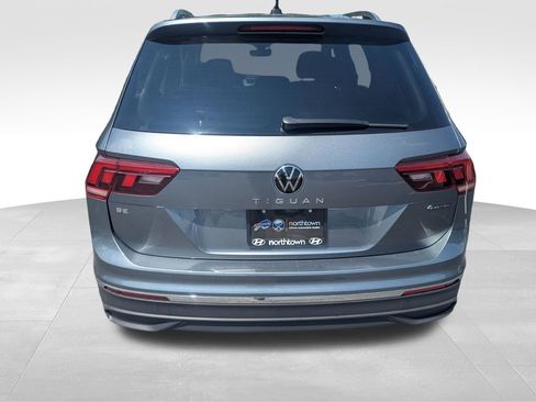 Used 2022 Volkswagen Tiguan SE image 13