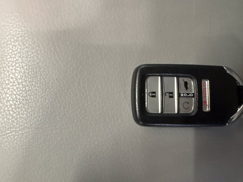 Used 2020 Honda Pilot Touring image 31