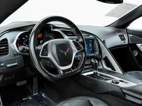 Used 2019 Chevrolet Corvette Z06 image 3