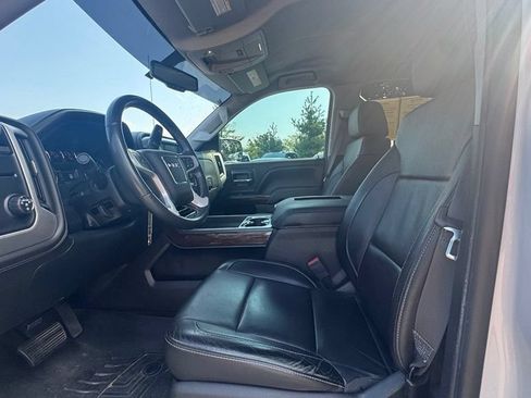 Used 2017 GMC Sierra 1500 SLT w/ SLT Premium Package RWD image 19
