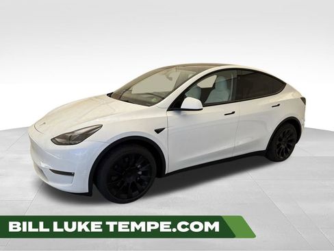 Used 2023 Tesla Model Y Long Range AWD/4WD image 1