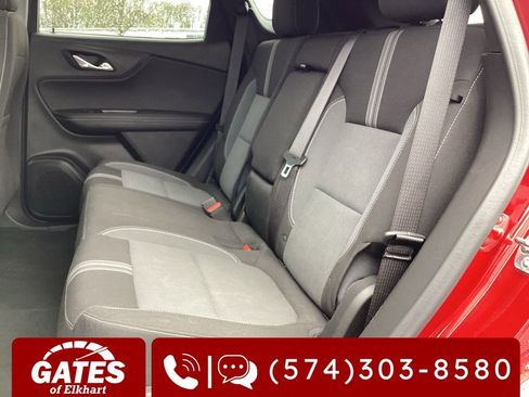 Used 2025 Chevrolet Blazer LT AWD/4WD image 15