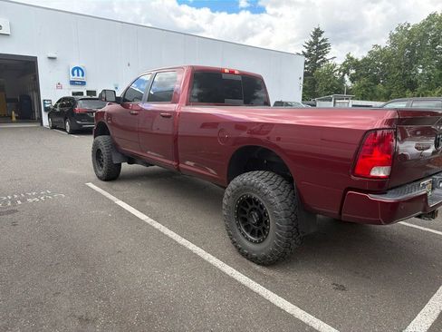 Used 2017 RAM 3500 Big Horn w/ Sport Appearance Group AWD/4WD image 19
