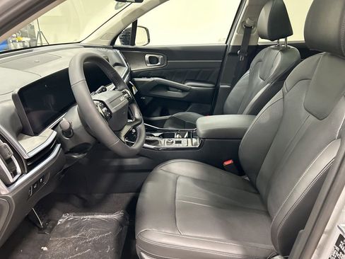 New 2026 Kia Sorento SX image 9