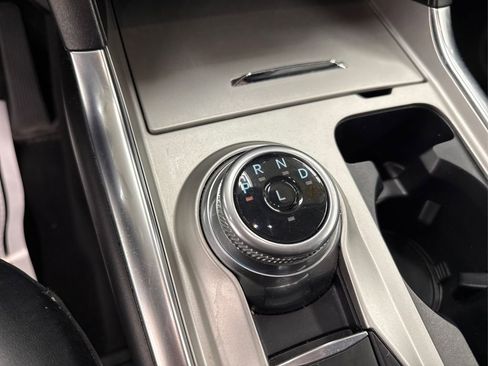 Used 2024 Ford Explorer XLT w/ Equipment Group 202A image 37