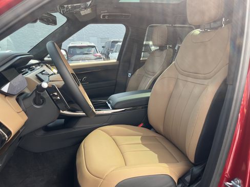 New 2025 Land Rover Range Rover Sport Autobiography image 24
