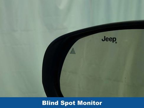 Used 2021 Jeep Compass Limited AWD/4WD image 11