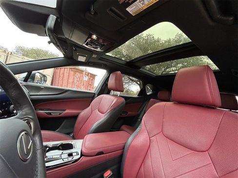 Used 2024 Lexus NX 300h AWD w/ Vision Package image 12