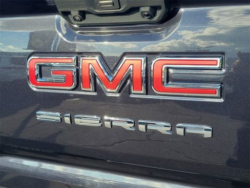 Used 2023 GMC Sierra 1500 Elevation image 26