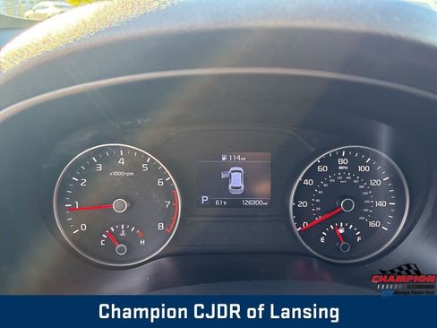 Used 2020 Kia Sportage EX w/ Option Group 15 image 23