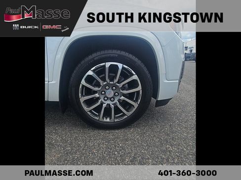 Certified 2023 GMC Acadia Denali w/ Denali Ultimate Package AWD/4WD image 9