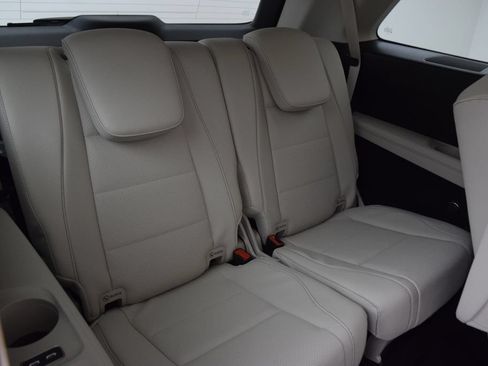New 2026 Mercedes-Benz GLS 450 4MATIC image 20