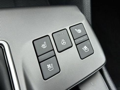 Used 2026 Kia Sportage SX FWD image 23