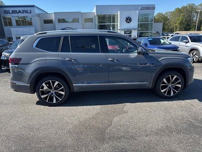 New 2025 Volkswagen Atlas SEL Premium R-Line