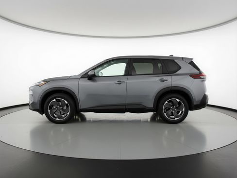 Used 2025 Nissan Rogue SV AWD/4WD image 5